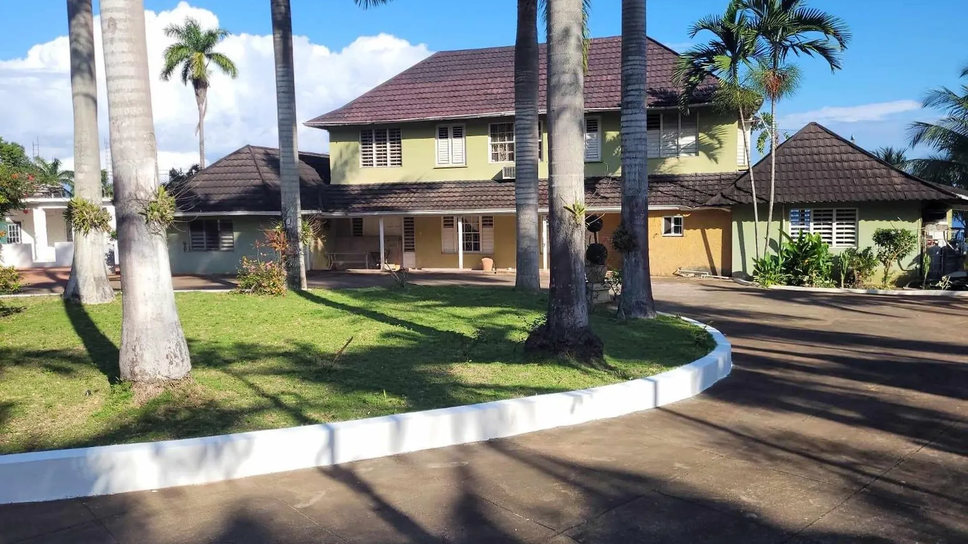 Chika Villa Ocho Rios